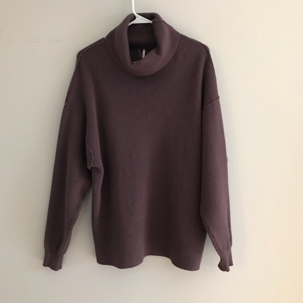 Free People softly structured tunic in purple.